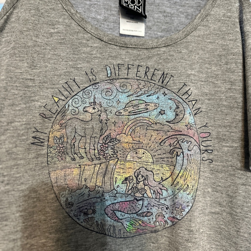Women’s Graphic Shirt